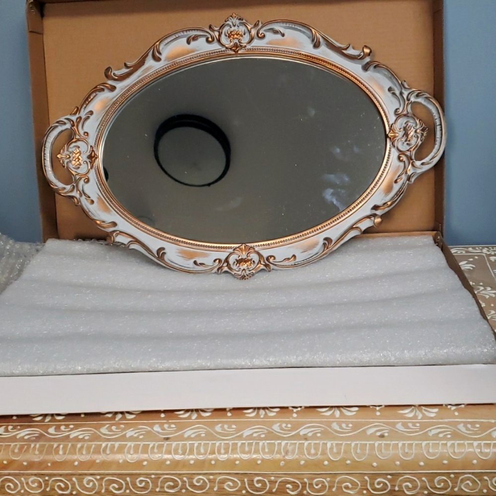 Antiqued mirror tray